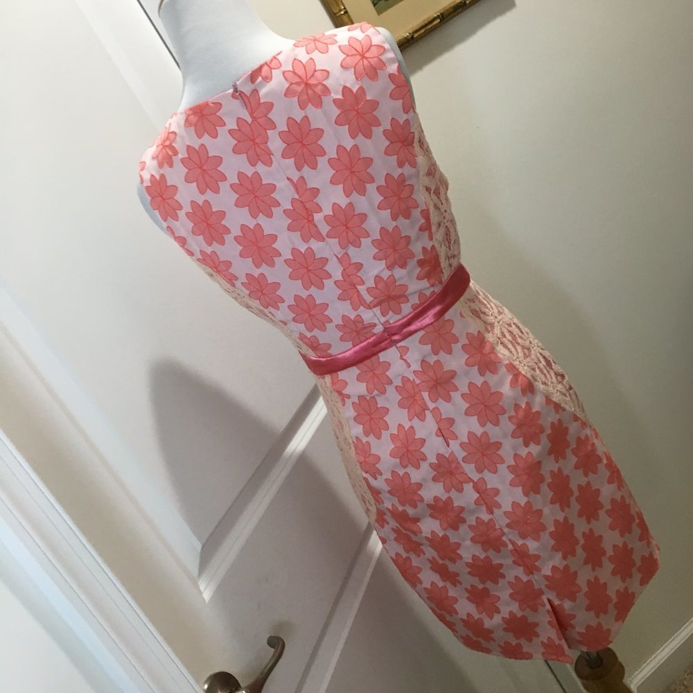 Perfect Satin/Floral Lace Dress - Picture 6 of 12